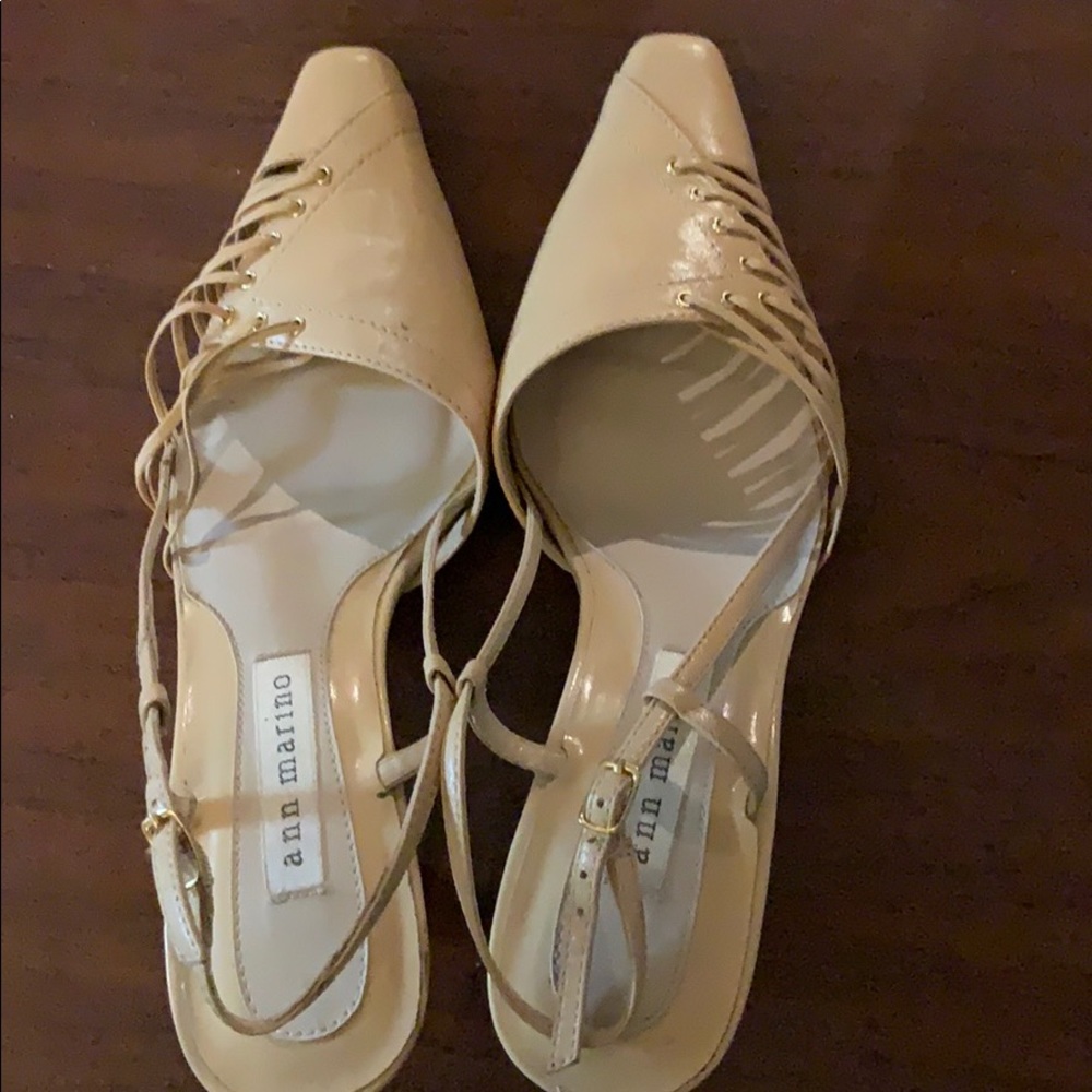 Sling back kitten heels